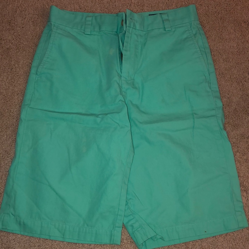 Vineyard Vines boys teal khaki shorts